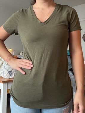 Arizona Jean Company Green Fitted Short Sleeve T-Shirt